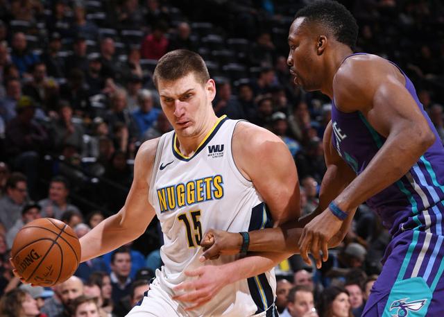  掘金约基奇16助盘活全队进攻端  