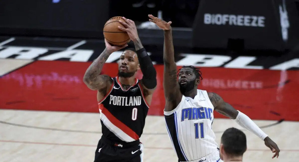  米切尔首节20分引爆全场，骑士大胜开拓者迎连胜